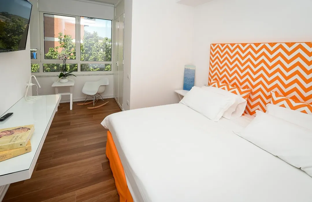 Casa Pantone-1